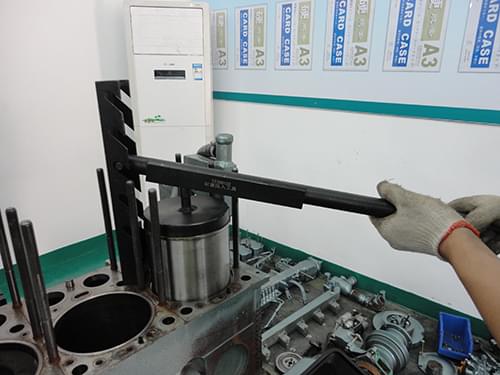 濰柴發(fā)動機(jī)專用維修工具