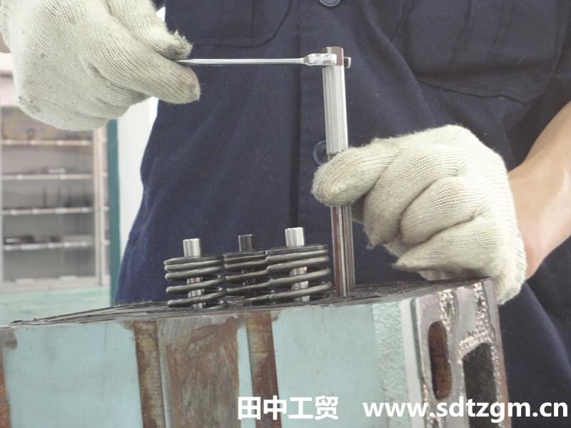 氣門(mén)導(dǎo)管鉸刀