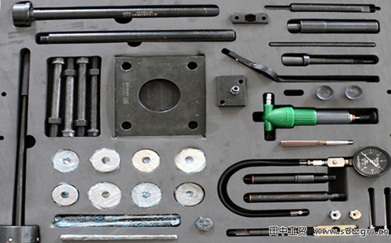 田中專用卡車發(fā)動機維修工具