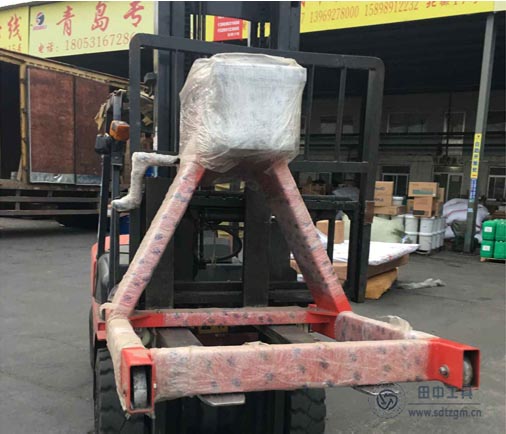 發(fā)動機翻轉架發(fā)貨圖