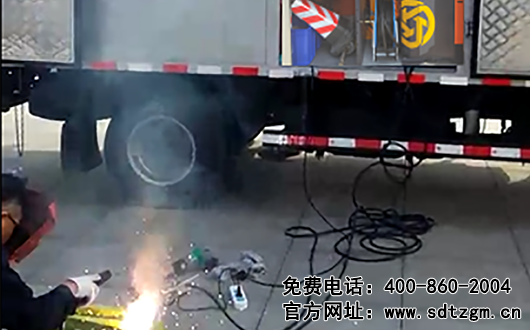 移動(dòng)式上門(mén)保養(yǎng)服務(wù)車(chē)快修功能——車(chē)輛焊接維修