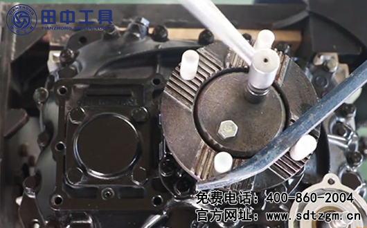 ZF16檔變速器外圍件的拆卸，你不點開了解一下？